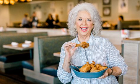 Paula Deen Southern Fried Chicken, Southern Living Fried Chicken, Fried Chicken Paula Deen, Paula Dean Fried Chicken Recipe, Paula Deen Fried Chicken, House Seasoning Recipe, Fried Chicken Ingredients, Best Chicken Ever, Baked Fried Chicken