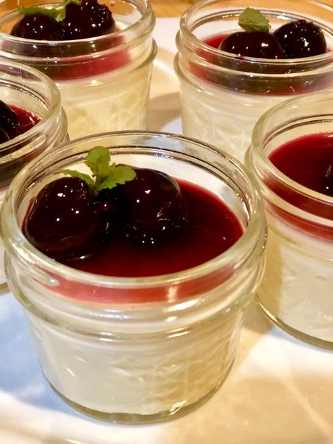 Vanilla Mascarpone Panna Cotta