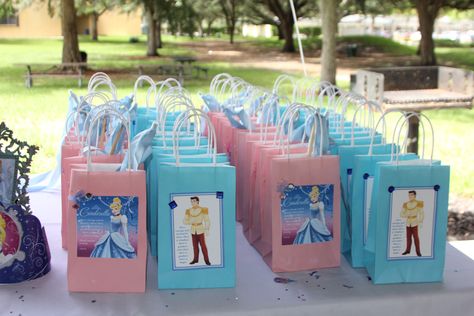 Cinderella theme birthday party goody bags from party city w/ internet printouts Cinderella Party Theme, Cinderella Theme, Cinderella Birthday Party, Girls Birthday Party Themes, Birthday Goodie Bags, Cinderella Party, Cinderella Birthday, Disney Princess Birthday, Girl Birthday Themes