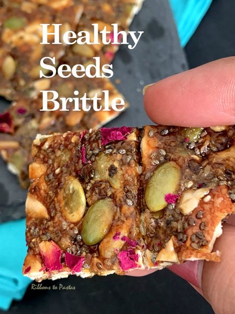 Healthy Seeds Brittle Walnut Pumpkin Seed Brittle, Healthy Brittle, Candy Fruit Recipes, Recipes With Fresh Fruit, Quinoa Brittle, Candied Fruit Recipes, Seasoned Nuts, Nut Brittle, Healthier Sweets