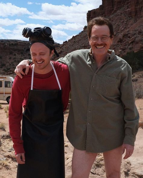 Bryan Cranston And Aaron Paul, Breaking Bad Cast, Walking Bad, Breaking Bad 3, Breaking Bad Jesse, Better Call Saul Breaking Bad, Vince Gilligan, Aaron Paul, Bryan Cranston