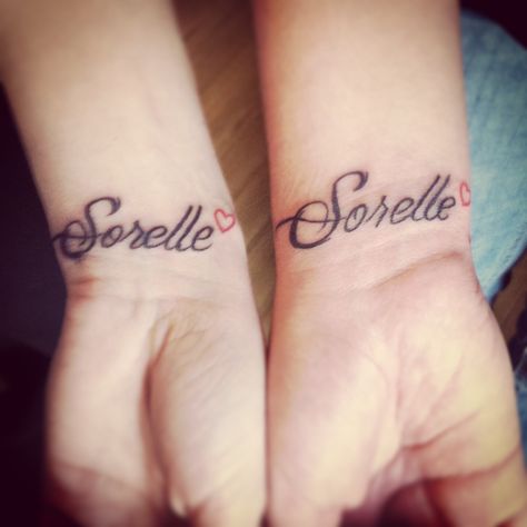 Tattoo that says Sisters in Italian :) Italian Quote Tattoos, Tattoo Design With Meaning, Friend Tats, Neat Tattoos, Lil Debbie, Italian Tattoos, Brother Tattoos, Matching Sister Tattoos, Celebrity Bodies