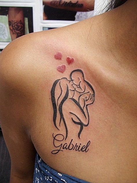 Baby Tattoo Ideas, Mama Tattoos, Mom Baby Tattoo, Mutterschaft Tattoos, Tattoo Cherry, Tattoo Ideas For Moms, Traditional Heart Tattoos, Mom Heart Tattoo, Motherhood Tattoos