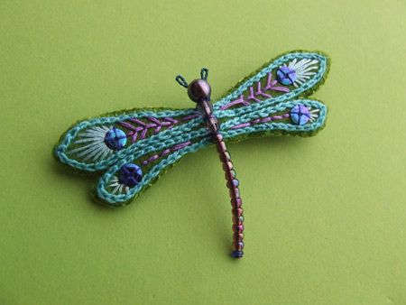 dragonfly brooch, via Flickr.                                                                                                                                                      More Dragonfly Brooch, Fabric Brooch, Dragonfly Art, Felt Embroidery, Felt Jewelry, Wool Projects, Felt Patterns, Felt Brooch, Wool Applique