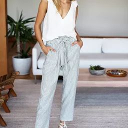 Yellow Linen Pants, White Linen Top, Jennifer Aniston Style, Emerson Fry, Knotted Blouse, Knot Top, Belted Pants, Scarf Dress, Lovely Tops