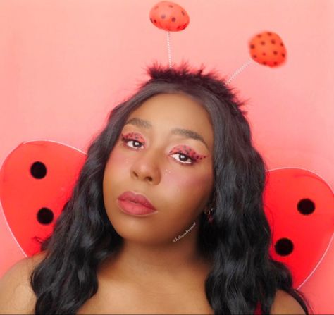 Ladybug Costume Makeup, Ladybug Makeup Women, Ladybug Makeup, Ladybug Costume, Halloween Makeup Looks, Halloween 2024, Lara Croft, Diy Halloween Costumes, Makeup Eyeliner