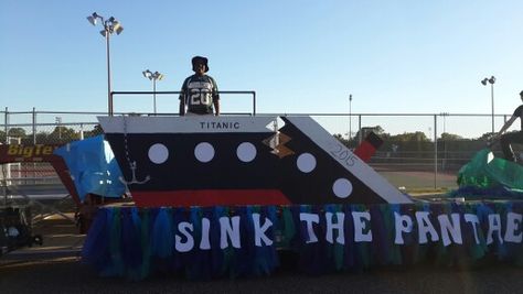 Homecoming float Freshman Homecoming Float Ideas, Homecoming Float Themes, Homecoming Parade Float Ideas Theme, Hoco Float Ideas, Homecoming Float Ideas High School, Homecoming Float Ideas, Hoco Floats, Float Themes, Ffa Scrapbook Ideas