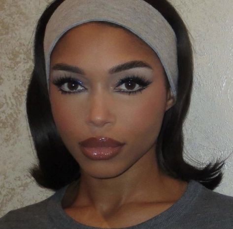 Black Eyeliner Black Women, White Eyeliner Makeup Black Women, White Eyeliner On Black Women, White Waterline Makeup Black Women, Asian Eyes Makeup, British Makeup Black Women, Silver Eyeliner Black Women, White Waterline Eyeliner Black Women, Yellow Makeup Looks