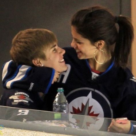 Justin Bieber And Selena Gomez, Justin Selena, Bieber Selena, Justin Bieber Selena Gomez, Justin Bieber And Selena, Kang Ho Song, Selena Gomez Pictures, Justin Bieber Pictures, Divorce And Kids