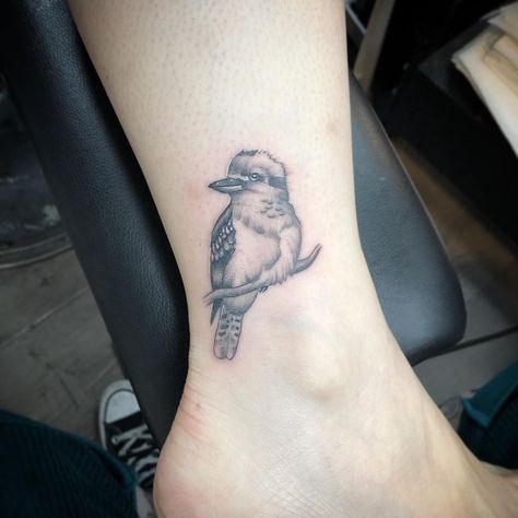 Kookaburra Tattoo, Tortoise Tattoo, Australian Tattoo, Succulent Display, Theme Tattoo, Tattoo Sleeve, Tattoos Ideas, Tattoo Inspo, Animal Tattoos