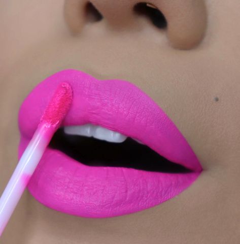 Barbie Pink Lipstick, Makeup Lips Matte, Berry Lip Gloss, Rose Fushia, Hot Pink Lips, Lipstick Pink, Beautiful Lipstick, Say No More, Lip Gloss Colors