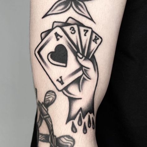 American Traditional Playing Card Tattoo, Traditional Card Tattoo, Single Tattoos, Tattoo Cards, Filler Tattoo Designs, Traditional Blackwork, Playing Card Tattoos, Traditional Black Tattoo, Left Arm Tattoos