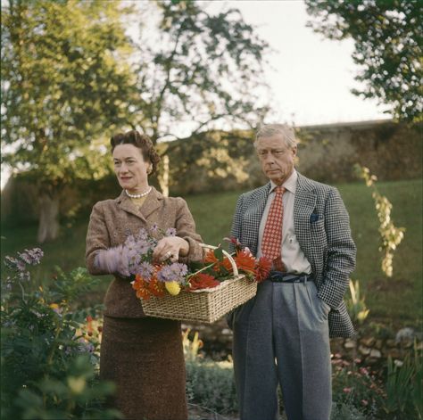 Wallis Simpson: The Fashion & Style Icon In Pictures| British Vogue | British Vogue Edward Windsor, Duke Of Windsor, Vogue British, Wallis Simpson, Edward Viii, Cecil Beaton, Elisabeth Ii, House Of Windsor, Poses For Photos