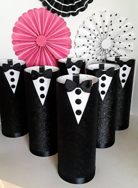 Mens Birthday Party Centerpieces, Halloween Wedding Centerpieces, Diamonds And Denim Party, Candy Candles, Black Centerpieces, Men's Birthday, Bachelor Party Decorations, Blue Wedding Centerpieces, Wedding Vase Centerpieces