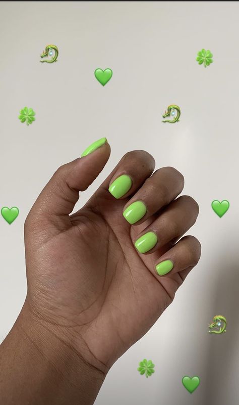 Green Nails With Diamonds, Green Toe Nail Designs, Light Green Gel Nails, Green Toe Nails, Green Dip, Lime Green Nails, Neon Green Nails, Green Acrylic Nails, Green Nail Art