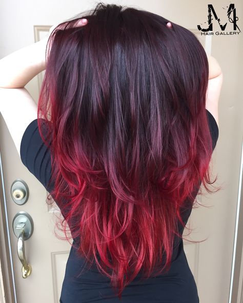 Hair color red hair purple hair ombré Red Hair Black Roots Ombre, Red Tips On Dark Hair, Tipped Hair Color Dip Dye, Purple Roots Red Hair, Red Hair Color Dark Roots, Dip Dye Red Hair, Red Hair Color Ombre, Two Tone Red Hair Color Ideas, Dark Roots Red Hair Balayage