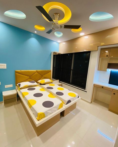 Children Bedroom False Ceiling Design, Drop Ceiling Designs, Accent Ceiling Ideas, Working Pictures, Desert Living Room, Bedroom False Ceiling, Decorating Ideas Bedroom, Kitchen Ceiling Design, Molding Ceiling