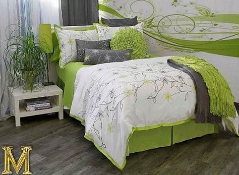 Lime green and grey bedroom - too much white but like the general color scheme. Lime Green Room Ideas, Lime Green Room Ideas Bedroom, Lime Green Room, Lime Green Bedroom, Lime Green Bedrooms, Theme Bedrooms, Girls Bedding, Teen Girl Bedroom