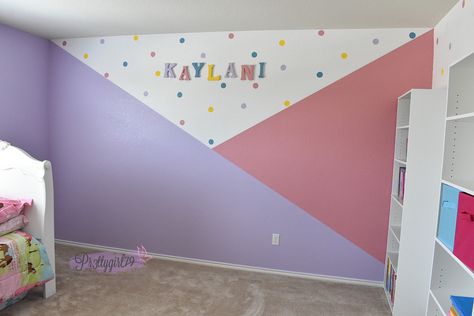 Purple Toddler Bedroom Accent Wall, Pink And Purple Painted Room, Pink And Purple Wall Paint Ideas, Geometric Wall Paint Purple, Accent Wall For Girls Room, Geometric Wall Paint Kids, Purple Girls Room Paint, Pink And Purple Bedroom, Kids Bedroom Paint