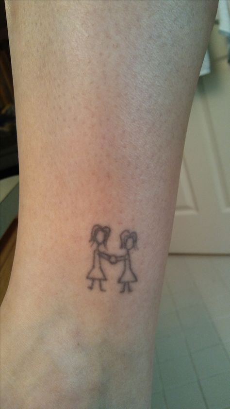 Tattoo of my best friend and I in stick figure form. Stick Figure Tattoo, Figure Tattoo, Summer Tattoo, Spider Tattoo, Ship Tattoo, Small Hand Tattoos, Fingers Design, Hand Tattoos For Guys, A Best Friend