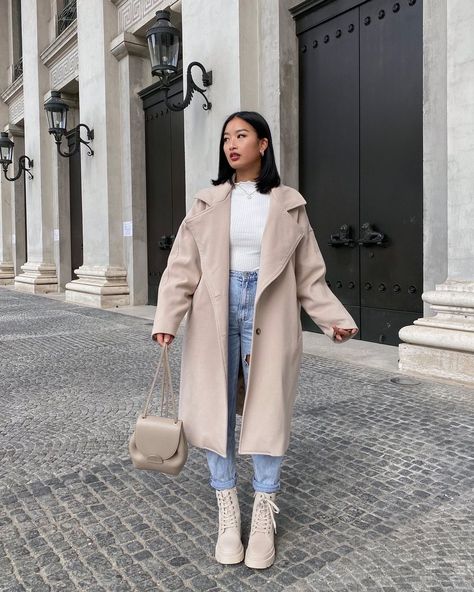 Thanya | THANYAW on Instagram: “Nude outfits for the win 🤎 YES or NO? Anzeige | Brands are tagged” Nude Winter Outfit, Thanya W, January Style, Elegant Winter Outfits, Everyday Outfits Winter, Fall Womens Fashion, Winter Casual Outfits, Winter Inspo Outfits, Nude Outfit