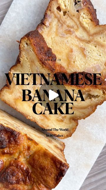 Banh Chuoi Nuong, Vietnamese Banana Cake, Banana Roll Cake, Slovenian Food, Banana Roll, Sweet Bakes, Baguette Bread, Cake Bread, Vietnamese Food