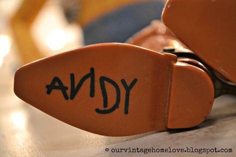 Toy Story Tattoo, Toy Story Andy, Converse Collection, Disney Rooms, Modern Tattoos, Disney Aesthetic, Meaningful Tattoos, Disney Movies, Toy Story