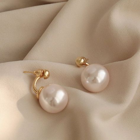 Pearl Earring Jacket, Valentines Accessories, Pearl Pendant Earrings, Silver Pearl Earrings, Wedding Earrings Drop, Earring Jackets, Pearl Decor, Pearl And Diamond Earrings, Pearl Earring