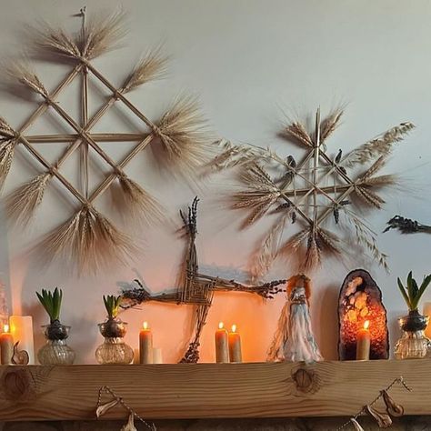 Ashley Moore on Instagram: "Feb 1st we celebrate Imbolc, Brigid’s Day, a day to plant seeds (in the earth and metaphorically, as plans and ideas in our lives). It’s a time of fertility, new beginnings and transformation, this cross quarter sabbat, when we delight in the promise of spring’s return.   On my nature table above the hearth for Brigid’s Day are candles symbolizing Brigid’s fire; bulbs in clear vases from Trader Joe’s for awakening and new possibilities; Brigid’s crosses made of lavender for protecting the home; amethyst for its correspondences with growth, rebirth, and transformation; and a garland of pears, which, while not typically associated with Brigid’s Day, really seem appropriate to me because of how beautifully they represent fertility, with their full pregnant bellies Brigid Aesthetic, Imbolc Brigid, Celebrate Imbolc, Brigid Goddess, St Brigid Cross, Pregnant Bellies, Brigid's Cross, Ashley Moore, St Brigid