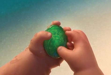 Baby Moana finding the heart stone- Moana movie scenes Movie Trivia Quiz, Moana 2016, Heart Of Te Fiti, Moana Movie, Te Fiti, Baby Moana, Princess Moana, Movies Disney, Disney Day