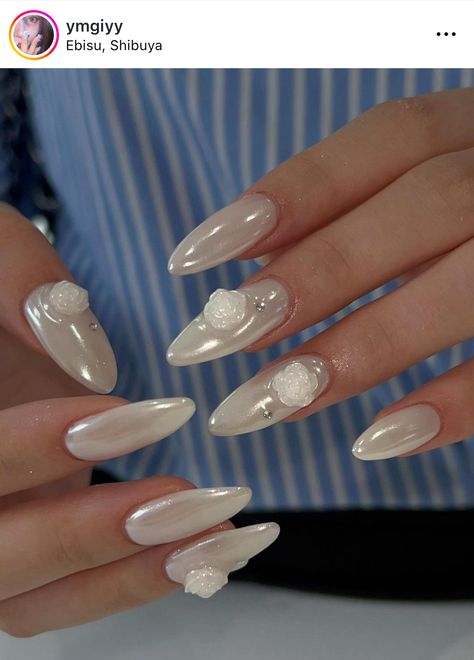 Studded Nails, Pear, Mirror, Nails, White