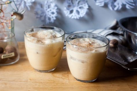 small-batch eggnog – smitten kitchen Eggnog Waffles, Seven Layer Cookies, Nyc Kitchen, Homemade Irish Cream, Iced Oatmeal Cookies, Jelly Doughnuts, Chocolate Shortbread Cookies, Dutch Apple Pie, Eggnog Recipe