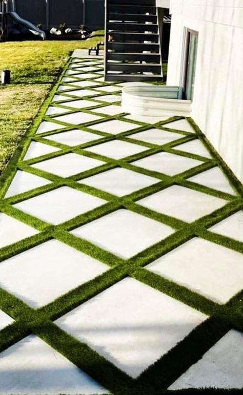 Criss Cross Grass Patio, Cement With Grass In Between, Cement Squares With Grass In Between, Fake Grass Backyard, Turf Backyard, Landscape Ideas Front Yard Curb Appeal, Grass Pavers, Terrace Garden Ideas, Backyard Walkway