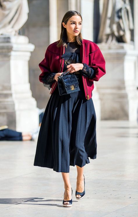 Olivia Culpo Style, Soft Feminine Outfits, Looks Street Style, Street Style Inspiration, Feminine Outfit, Spring Style, Street Chic, Audrey Hepburn, Street Fashion