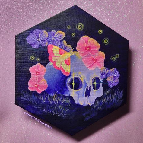 Hexagon Painting Ideas, Goth Acrylic Painting, Hexagon Painting Canvas, Hexagon Canvas Painting Ideas, Hexagon Painting, Trash Art, Canvas Drawing, Cute Canvas Paintings, Canvas Painting Designs