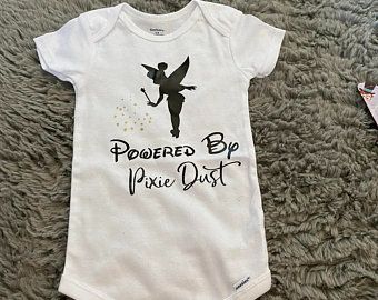 Peter Pan Onesie, Disney Baby Onesies Cricut, Disney Princess Onesie, Disney Baby Onesies, Disney Onesies, Onesie Ideas, Cricut Hacks, Cricut Baby