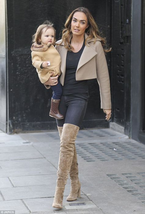 Snap back to reality: Tamara Ecclestone and daughter Sophia were pictured out and about in... Brown Over-the-knee Tall Boots, Staying At Tamara's, Tamara Ecclestone, High Heel Boots Outfit, Over The Knee Boot Outfit, Thigh High Suede Boots, Celebrity Fashion Looks, Celebrity Fashion Trends, Celebrity Outfits