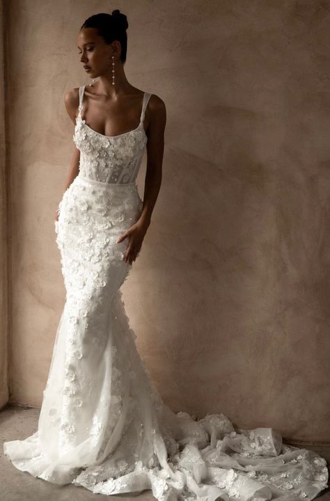 Mermaid Wedding Dress With Straps, Jane Hill, Isabelle Mathers, Bridal Studio, Classy Wedding Dress, Warehouse Wedding, Dream Wedding Ideas Dresses, Wedding Dress Accessories, Bridal Inspo