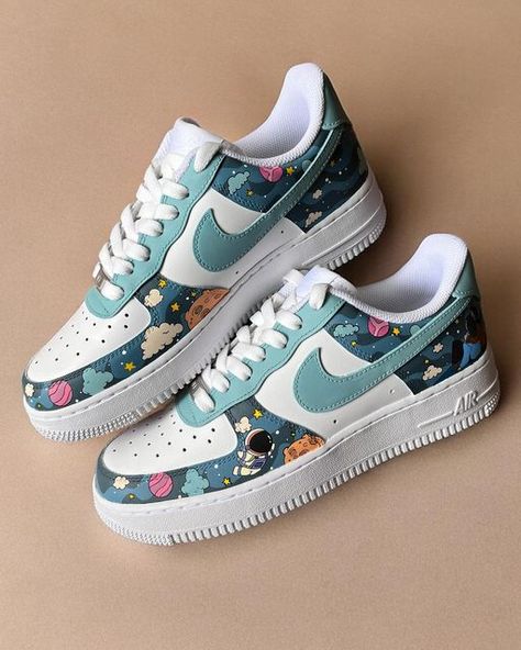 Moreiarty | Custom Sneakers on Instagram: "Cosmic Odyssey AF1s: His and Hers  For the love of stars and the space.  A set of wedding sneakers for a couple that shares mutual love for star gazing and exploring the cosmos. The color palette is matched to their wedding outfits with details of space handpainted on Nike Air Force 1s.   Share this with someone who is fascinated by the sky and beyond. 🌌  Handpainted • Permanent Art • Made to Order   Visit the link in bio to know the details and place your order.  Custom sneakers for your wedding, what do you think?  (Space themed sneakers, custom sneakers, Nike Air Force 1 customs, custom made, wedding sneakers)  #weddingsneakers #custommade #customsneakers #spaceart #space" Space Air Force 1, Nike Air Force 1 Design Ideas, Custom Jordans, Nike Air Force 1 Custom, Custom Af1, Custom Shoes Diy, Nike Air Force 1s, Painted Sneakers, Air Force 1s