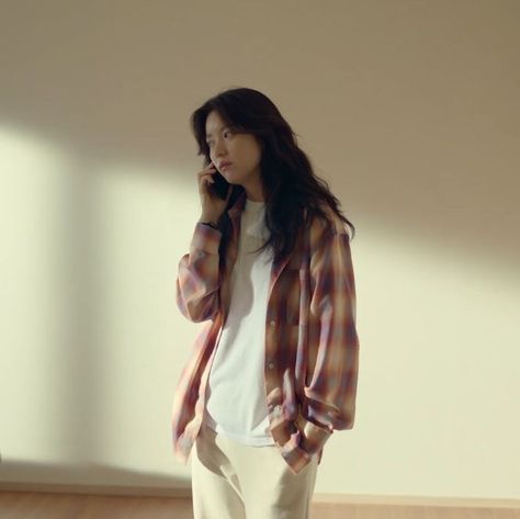 Yoon Saebom Happiness, Saebom Happiness Outfit, Happiness Kdrama Outfits, Happiness Kdrama Saebom, Han Hyo Joo Happiness, Happiness Icon, Hyo Joo, Han Hyo Joo, Korean Casual Outfits