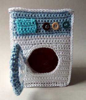 Washing machine crochet pattern for a dollhouse Crochet Doll Furniture Pattern Free, Crochet Dollhouse Accessories, Crochet Doll House Furniture, Doll House Crochet, Diy Dollhouse Washer And Dryer, Machine Crochet, Crochet Furniture Dollhouse, Dollhouse Furniture Plans Knit, Crochet Dollhouse