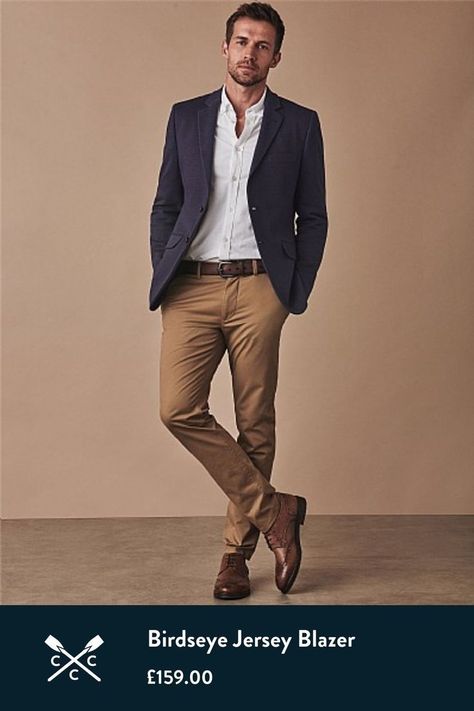 Drew Ideas, Sports Coat Outfit Men, Outfit Jogger, Navy Blazer Outfits, Sport Coat Outfit, Short Tracksuit, Transitional Jacket, Jersey Blazer, Brown Chinos