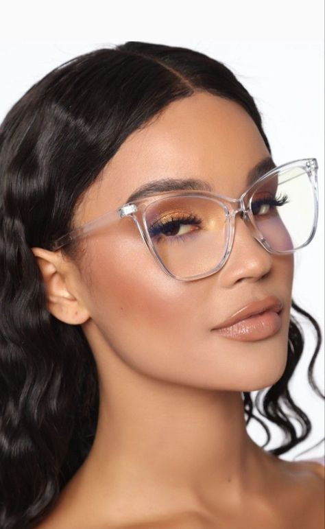 Stay Cool and Stylish This Summer with the Latest Glasses Trends of 2023 Optical Glasses Women, Glasses Fashion Eyewear, Summer Glasses, Clear Glasses Frames, Glasses Trends, Clear Sunglasses, Digital Eye Strain, Velvet Dress Designs, Eyewear Trends