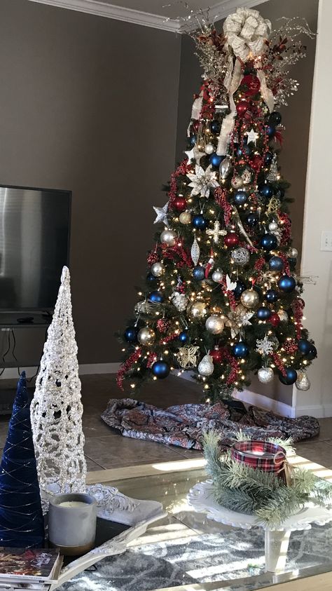 Red berry and blue Christmas Tree Christmas 2018 Red Blue And Silver Christmas Tree, Burgundy And Blue Christmas Tree, Blue Red Silver Christmas Tree, White Tree With Red And Blue Ornaments, Red And Blue Christmas, Chtistmas Tree In Navy Room, New England Christmas, England Christmas, Navy Christmas