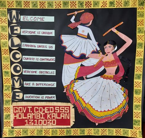 Bulleting board for school decoration ideas. Navratri Bulletin Board Ideas, Navratri Board Decoration In School, Navratri Decoration Ideas For School, Navratri Decoration, School Decoration, School Board Decoration, School Door Decorations, Welcome Board, School Doors