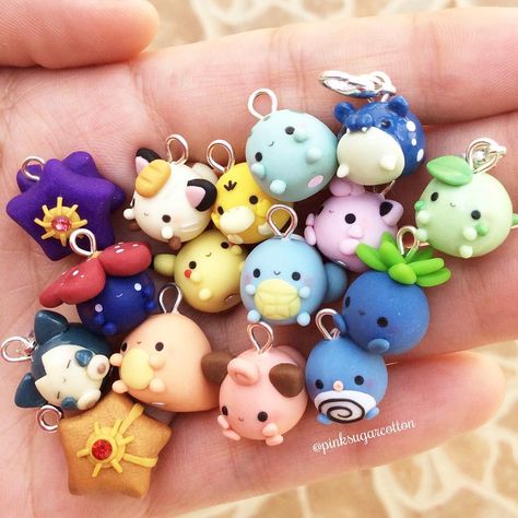 Clay Pokemon, Crea Fimo, Polymer Clay Kawaii, Pola Amigurumi, Clay Diy Projects, Tanah Liat, Polymer Clay Diy, Polymer Clay Animals, Polymer Crafts