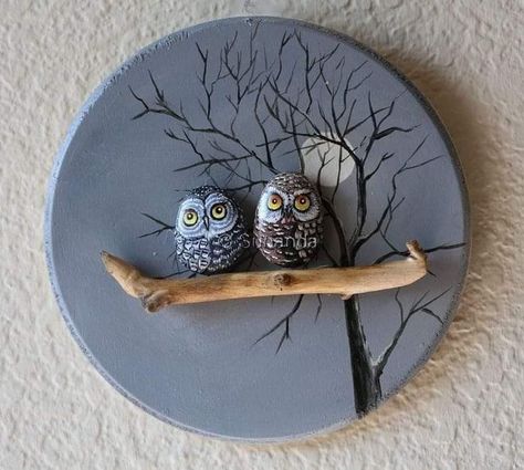 Rock Crafts Diy, Stone Pictures Pebble Art, Diy Rock Art, Painted Rock Animals, Stone Art Painting, Owl Crafts, Painted Rocks Diy, Owl Painting, Rock Painting Designs