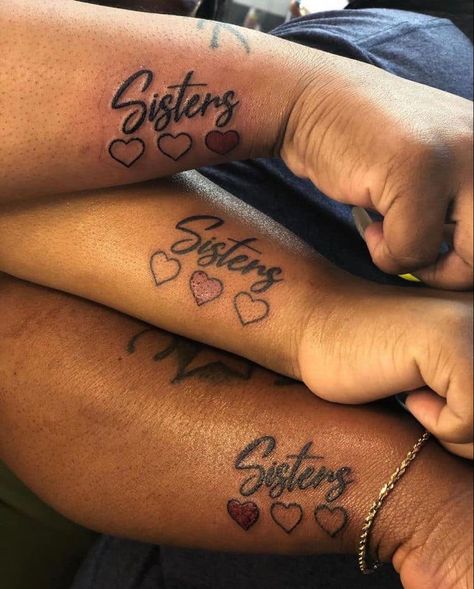 NayOmii Raee - Matching Sister Tattoos 💓 Matching Tattoos Cousins, Matching Tattoos For Siblings, Cute Sister Tattoos, Cousin Tattoos, Maching Tattoos, Sister Tattoo Designs, Arm Sleeve Tattoos For Women, Matching Best Friend Tattoos, Hand Tattoos For Girls