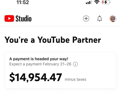 Youtube Income Chart, Youtube Revenue Aesthetic, Youtube Plaque 100k, Youtube Creator Vision Board, Youtube Channel Growth Aesthetic, Successful Youtube Channel Vision Board, Youtube Lifestyle Aesthetic, Successful Social Media Aesthetic, Youtube Partner Program