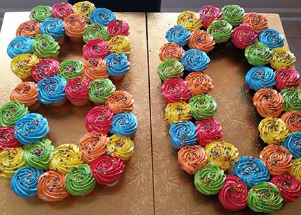 Number 8 Cupcake Cake, 8 Cupcake Cake, Snowflake Birthday Party, 80th Birthday Party Decorations, Number Birthday Cakes, 80th Birthday Decorations, 8th Birthday Cake, Pull Apart Cupcake Cake, Pull Apart Cake